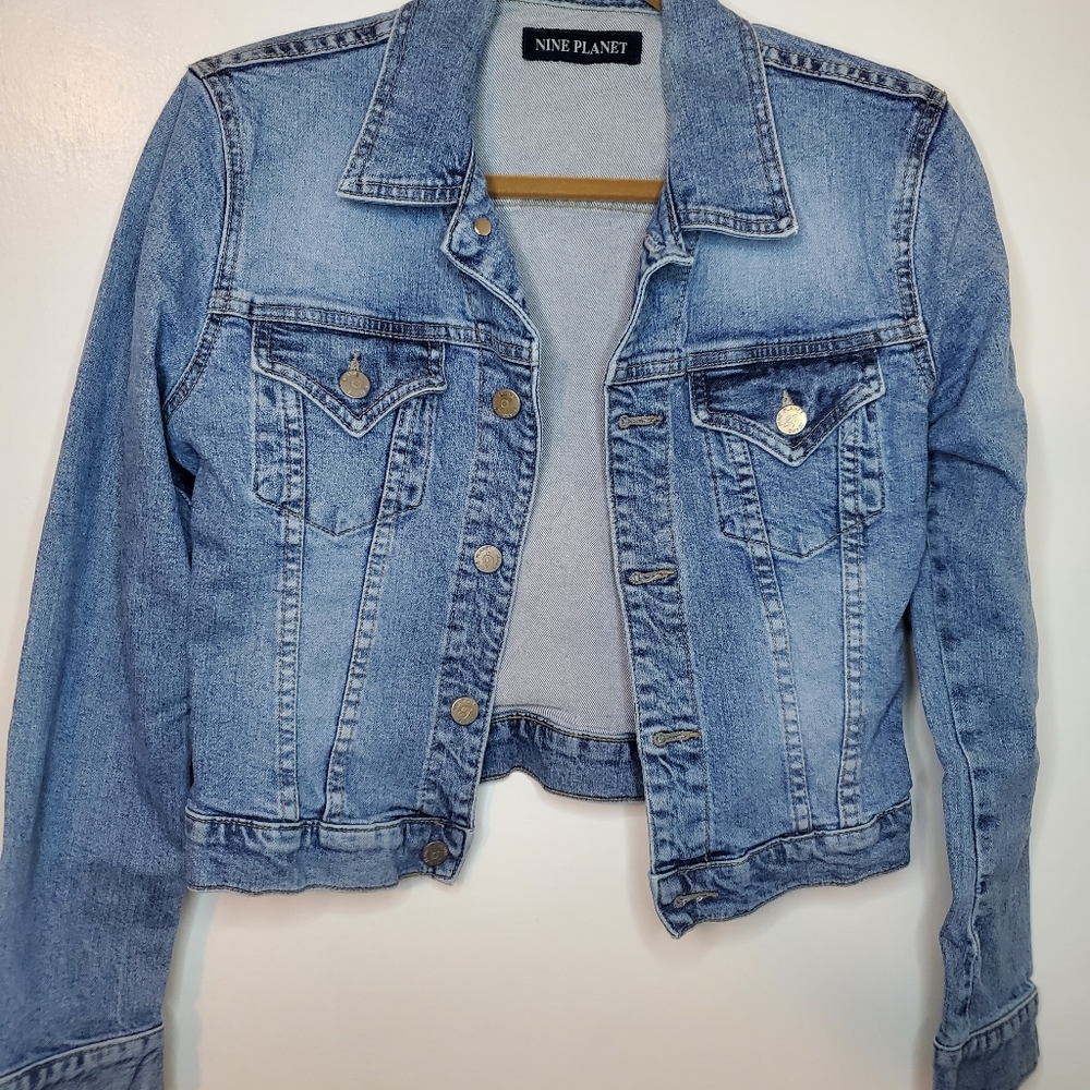 Jean Jacket - Picture 3 of 4